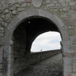 Porta Romana con stemma Orsini a Cottanello