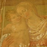 Collevecchio, Chiesa di Santa Maria del Piano, Affresco Madonna con Bambino, particolare