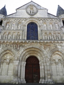 Poitiers visita Notre Dame de la Garde